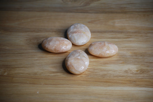 Stilbite Palmstones