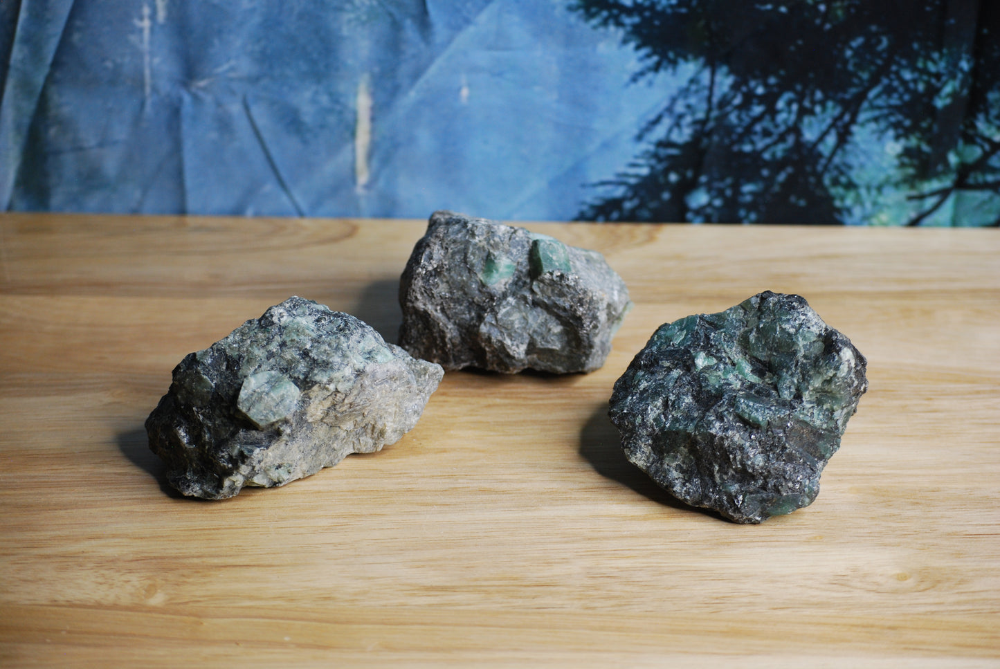 Emerald - Rough - large