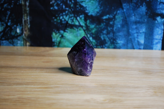 Amethyst point medium