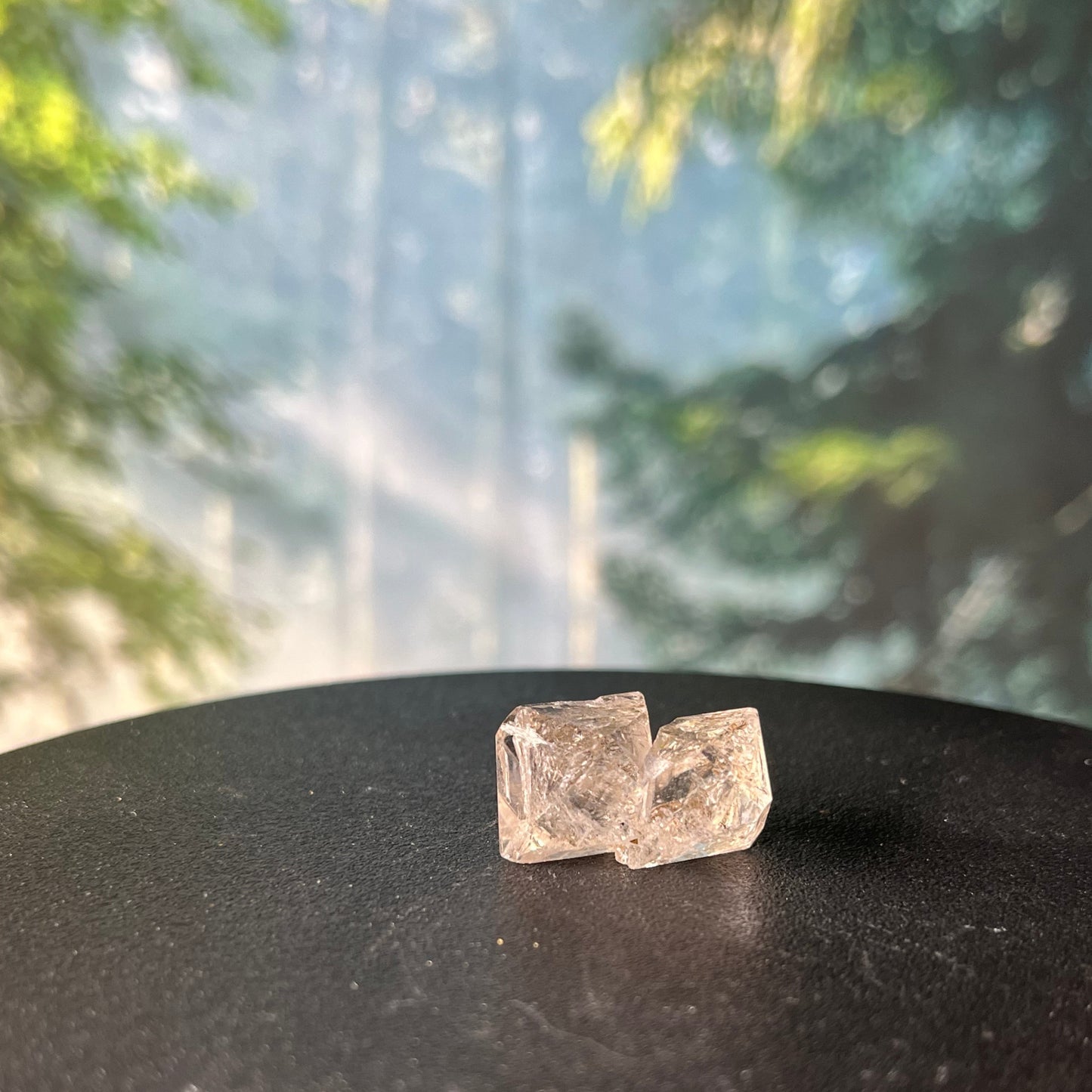 Herkimer Diamond -Twin formation